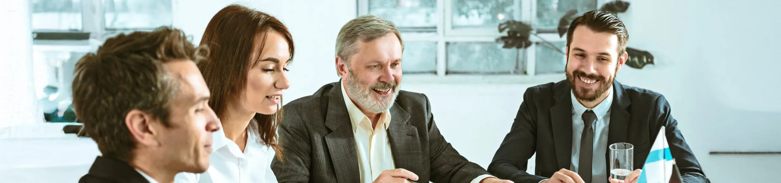 Extensive industry knowledge in multi-site projects and support